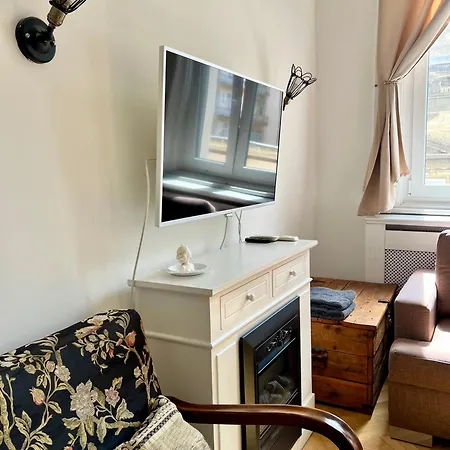 Szimpla Comfort 3bdr, 2bthr, 2wc, 4ac Budapest