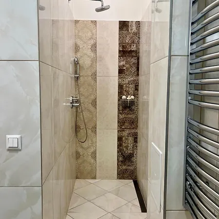 Apartment Szimpla Comfort 3bdr, 2bthr, 2wc, 4ac *